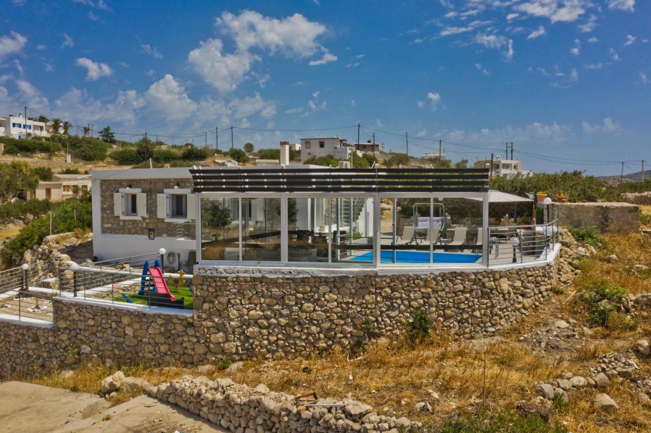 Serenity Villa Lakki  ภายนอก รูปภาพ