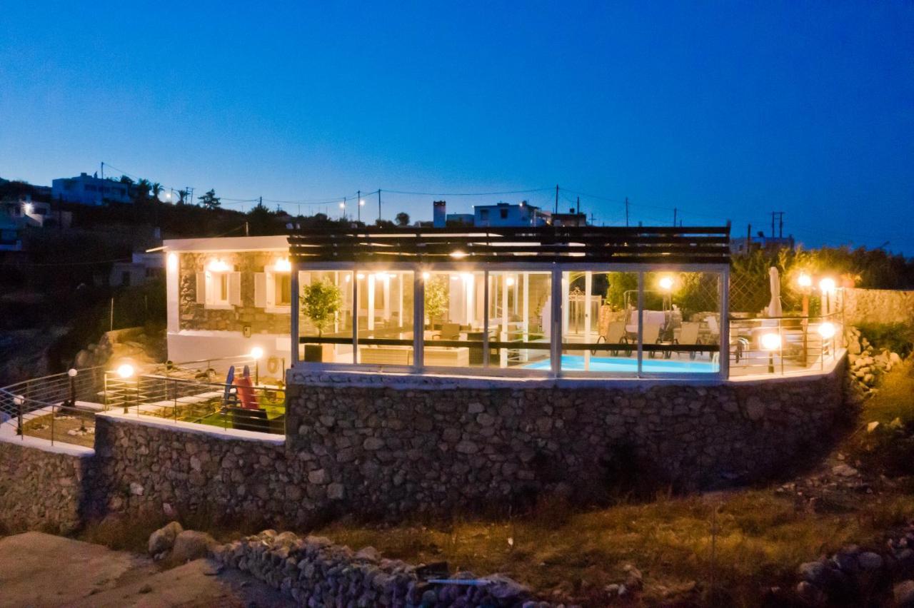 Serenity Villa Lakki  ภายนอก รูปภาพ