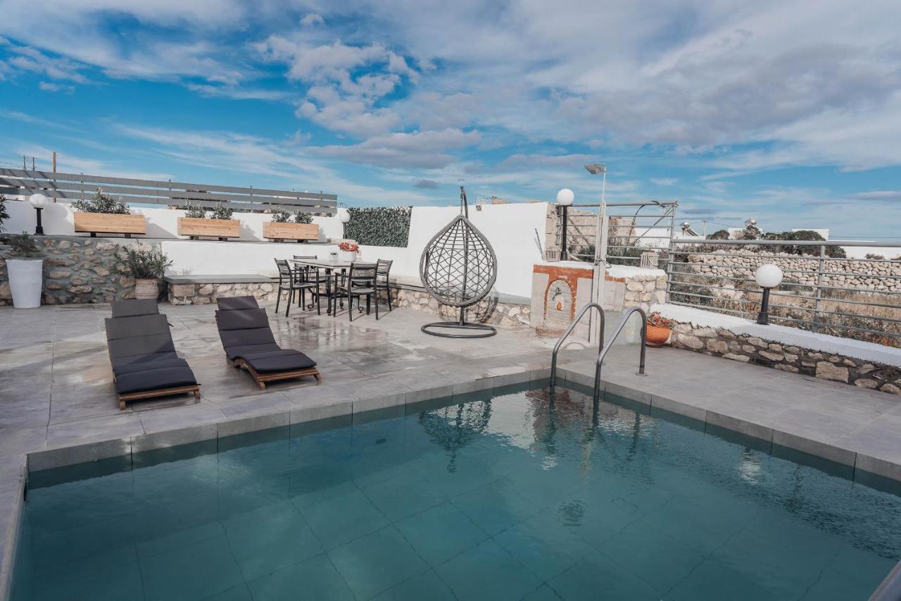 Serenity Villa Lakki  ภายนอก รูปภาพ